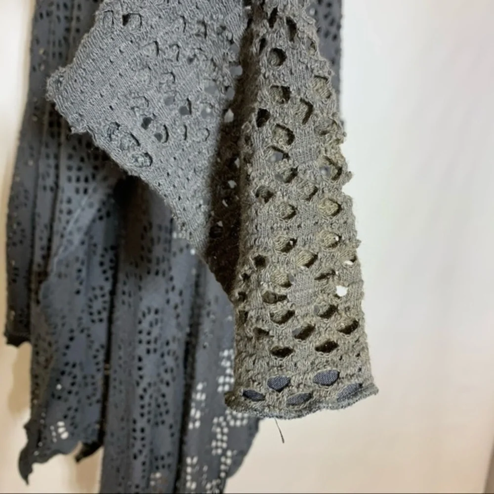 Free People • FP Beach Flume Waterfall Geo Cutout Shawl Collar Cardigan Gray S